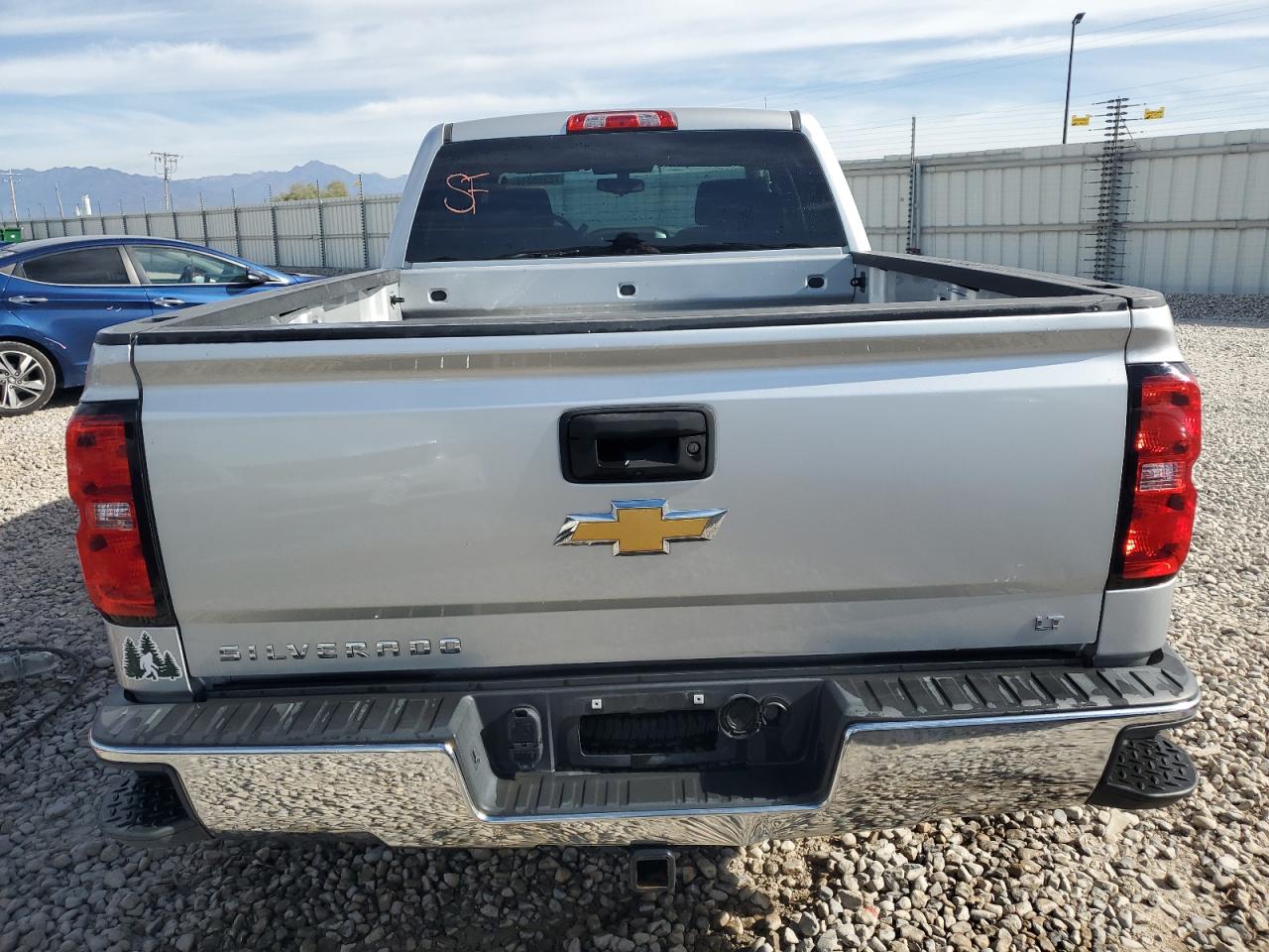 1GCVKREC6HZ268372 2017 Chevrolet Silverado K1500 Lt