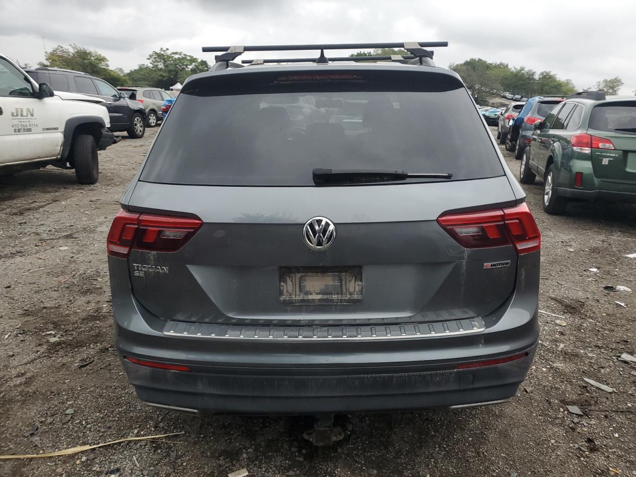 3VV2B7AX7KM005396 2019 Volkswagen Tiguan Se