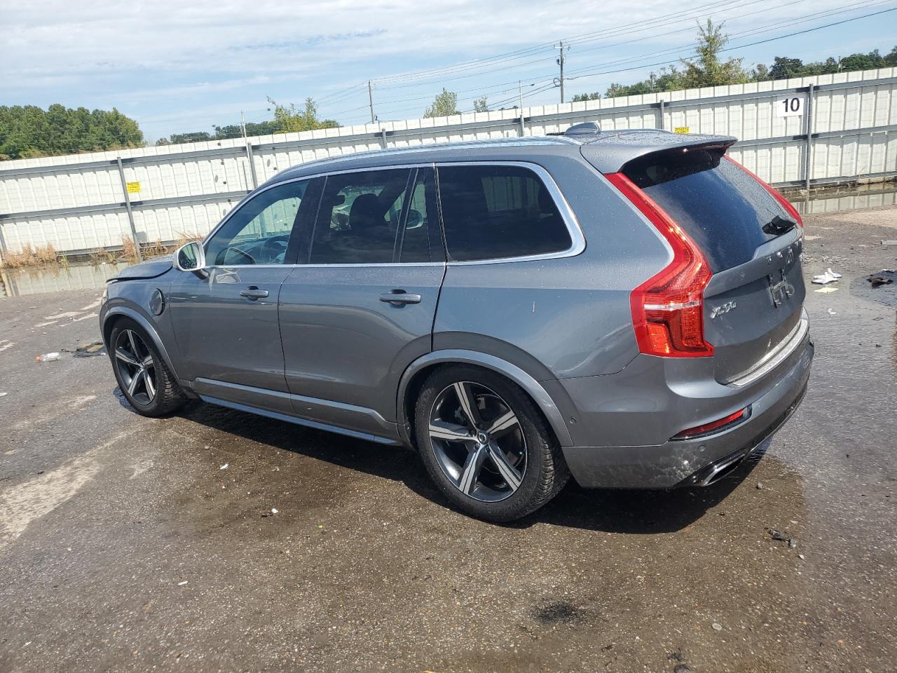 YV4BC0PM5H1124535 2017 VOLVO XC90 - Image 2