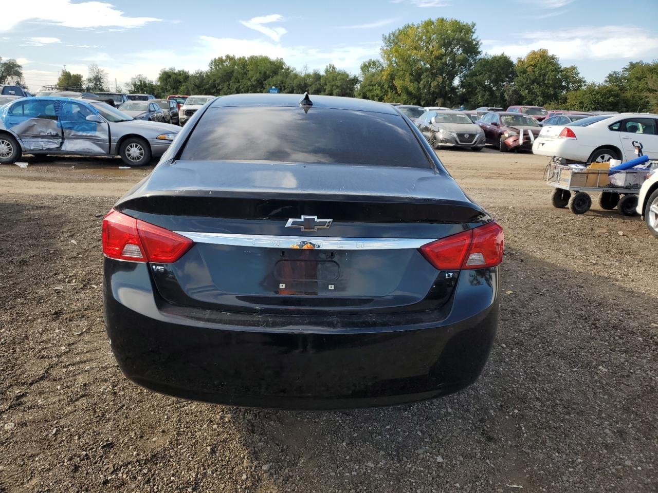 2G1105S39H9155570 2017 Chevrolet Impala Lt