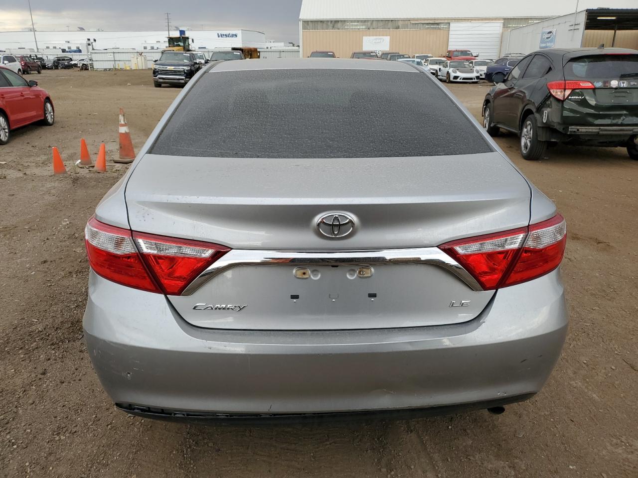 2016 Toyota Camry Le VIN: 4T1BF1FK0GU152803 Lot: 70048144