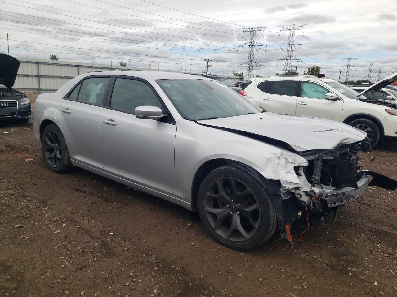 2021 Chrysler 300 - Image 4