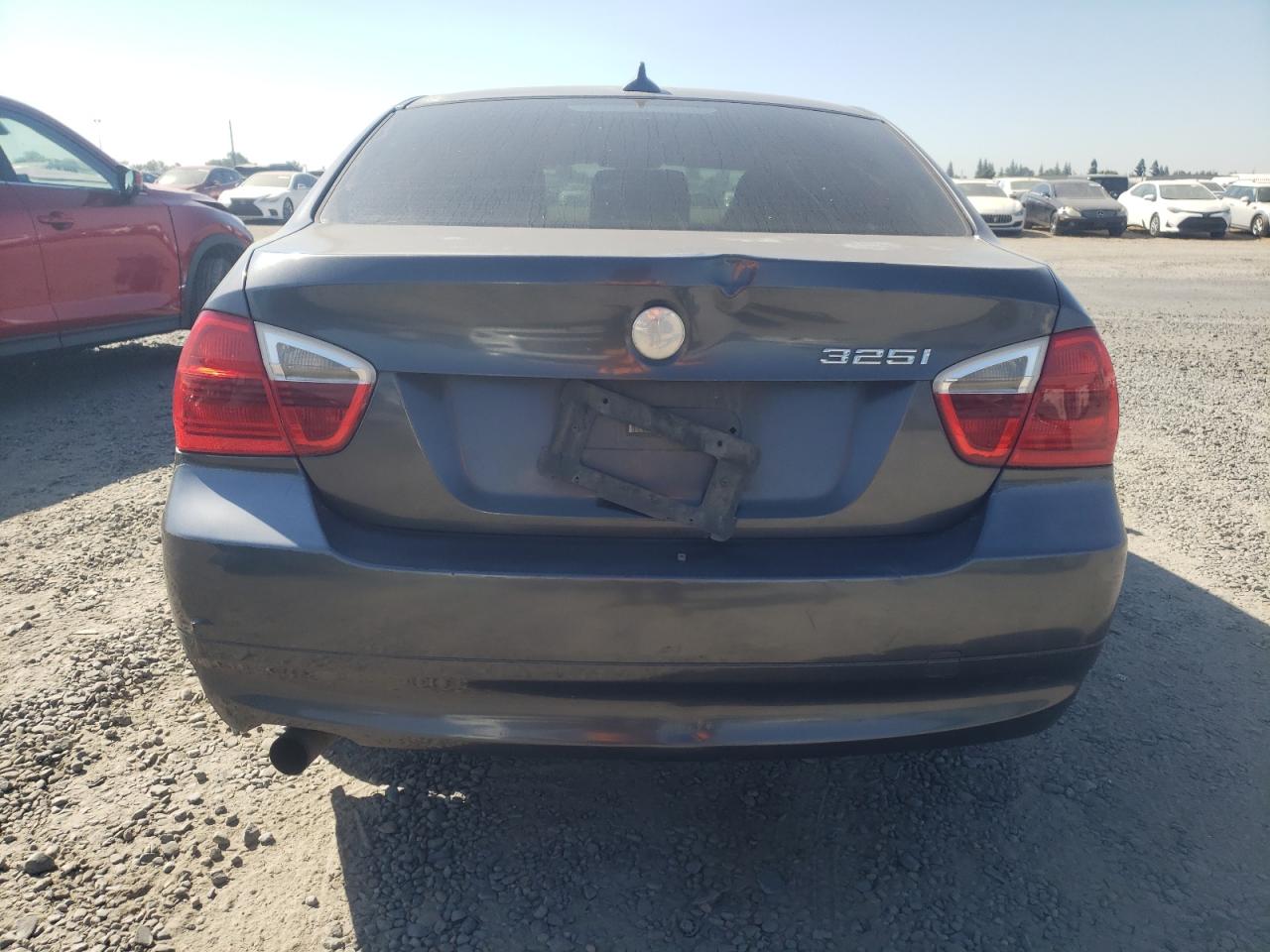 2006 BMW 325 I Automatic VIN: WBAVB17556NK32576 Lot: 69943634