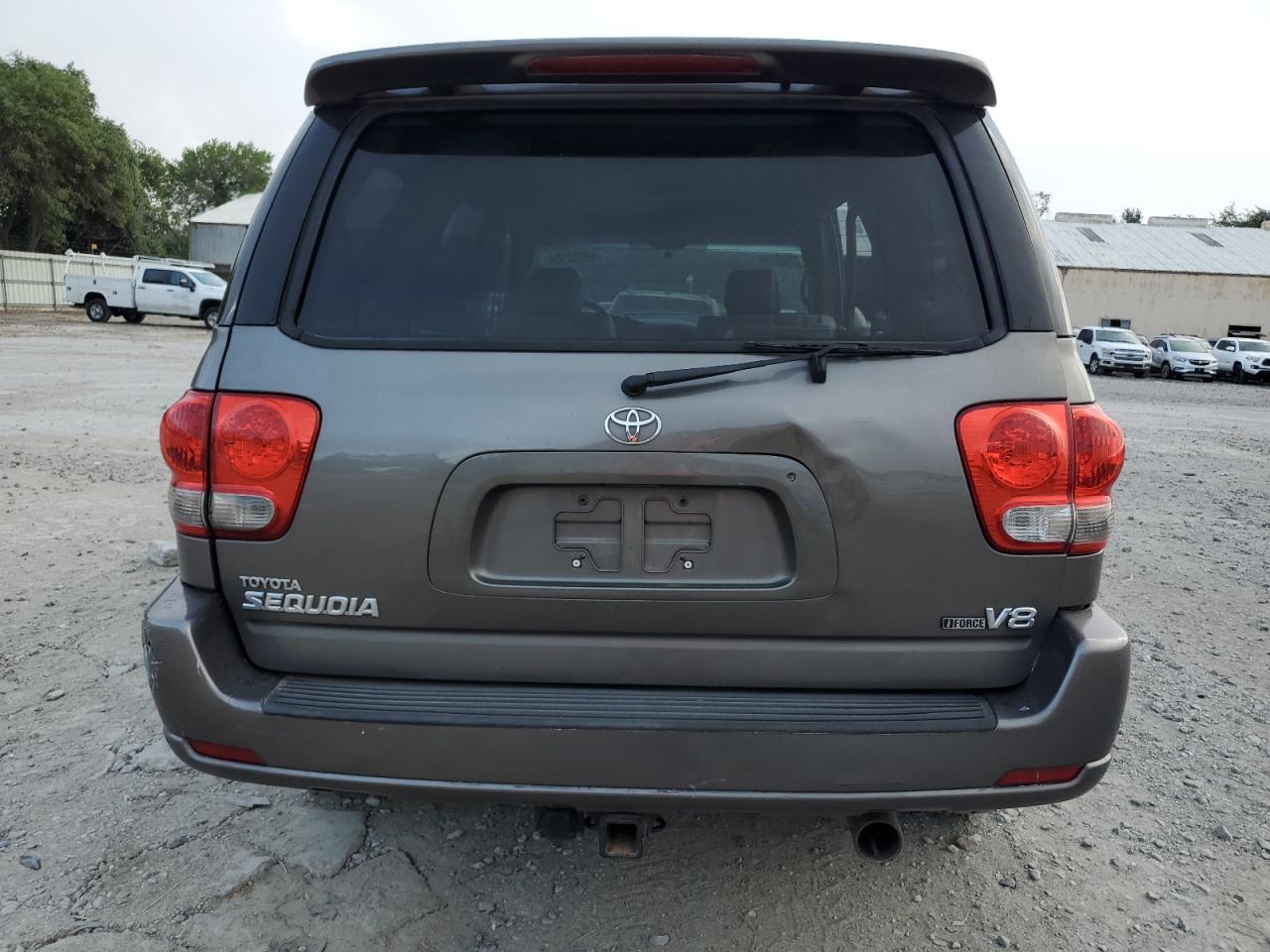 5TDZT34A76S272702 2006 Toyota Sequoia Sr5