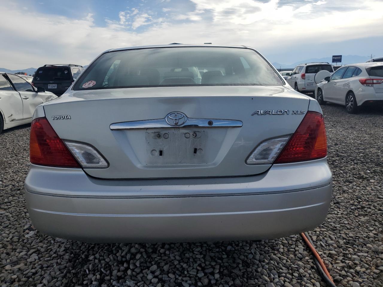 2000 Toyota Avalon Xl VIN: 4T1BF28B5YU102094 Lot: 72164434