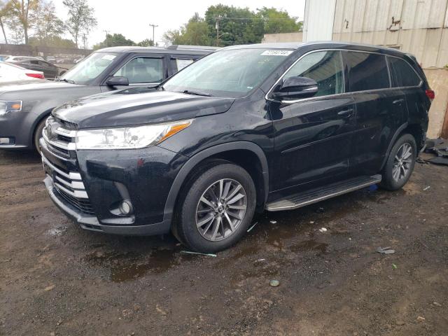 2018 Toyota Highlander Se for Sale in New Britain, CT - Rear End