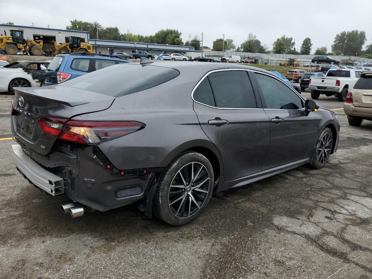 2023 Toyota Camry - Image 3