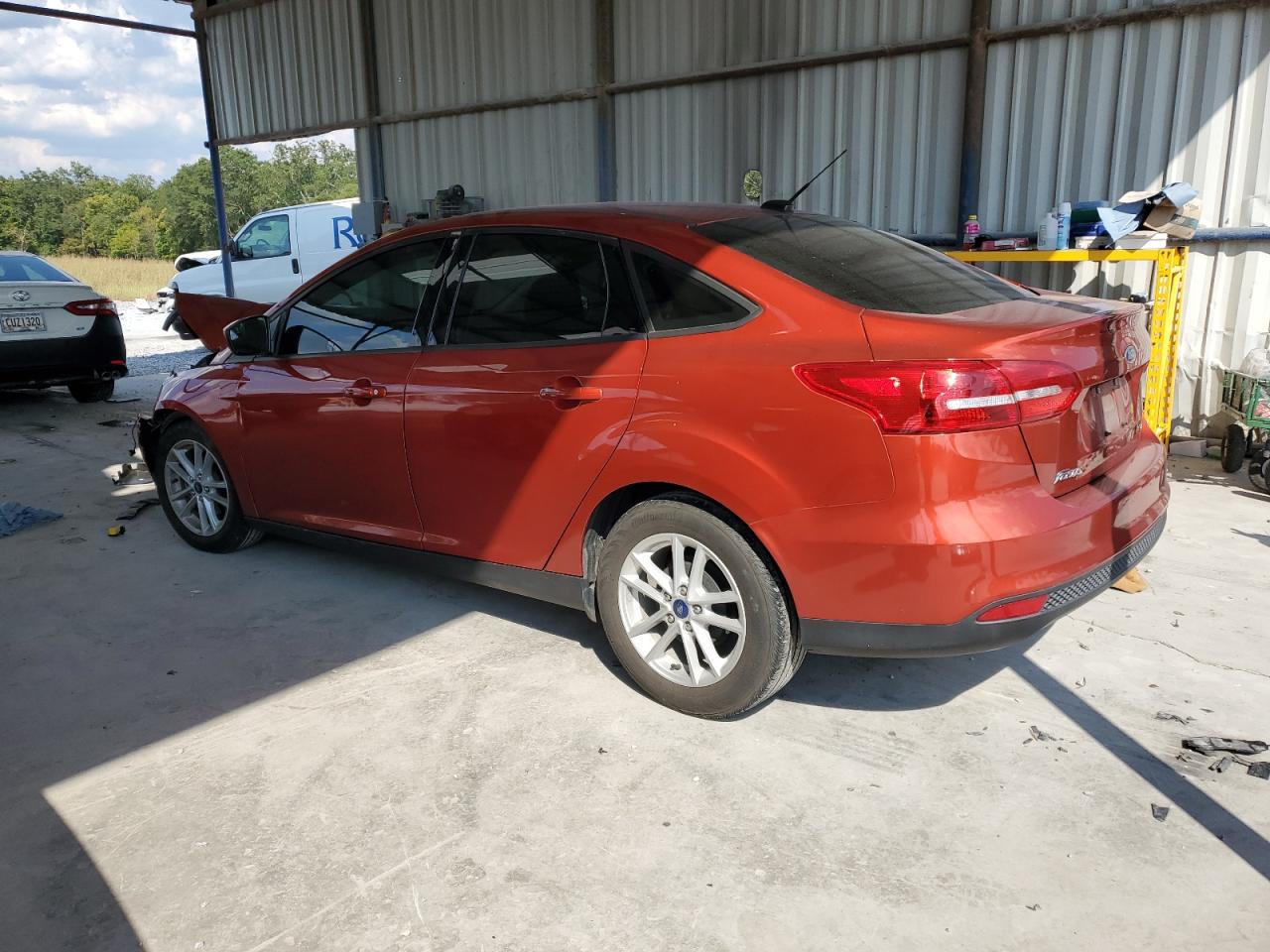 1FADP3F28JL238577 2018 FORD FOCUS - Image 2