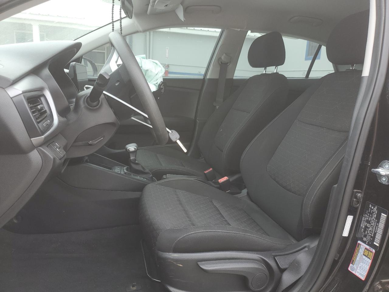 2023 Kia Rio - Image 7