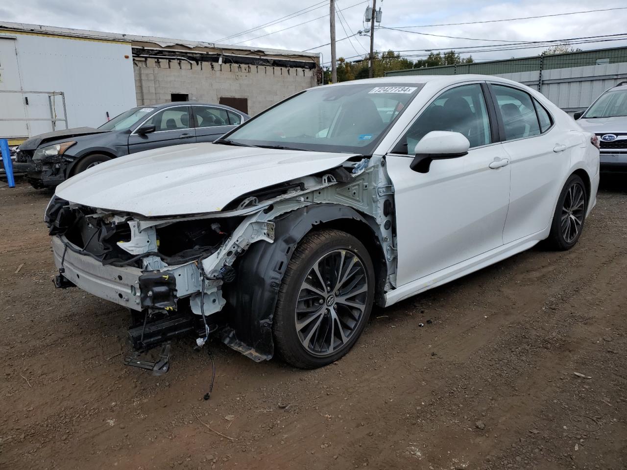 4T1B21HK1KU521265 2019 TOYOTA CAMRY - Image 1