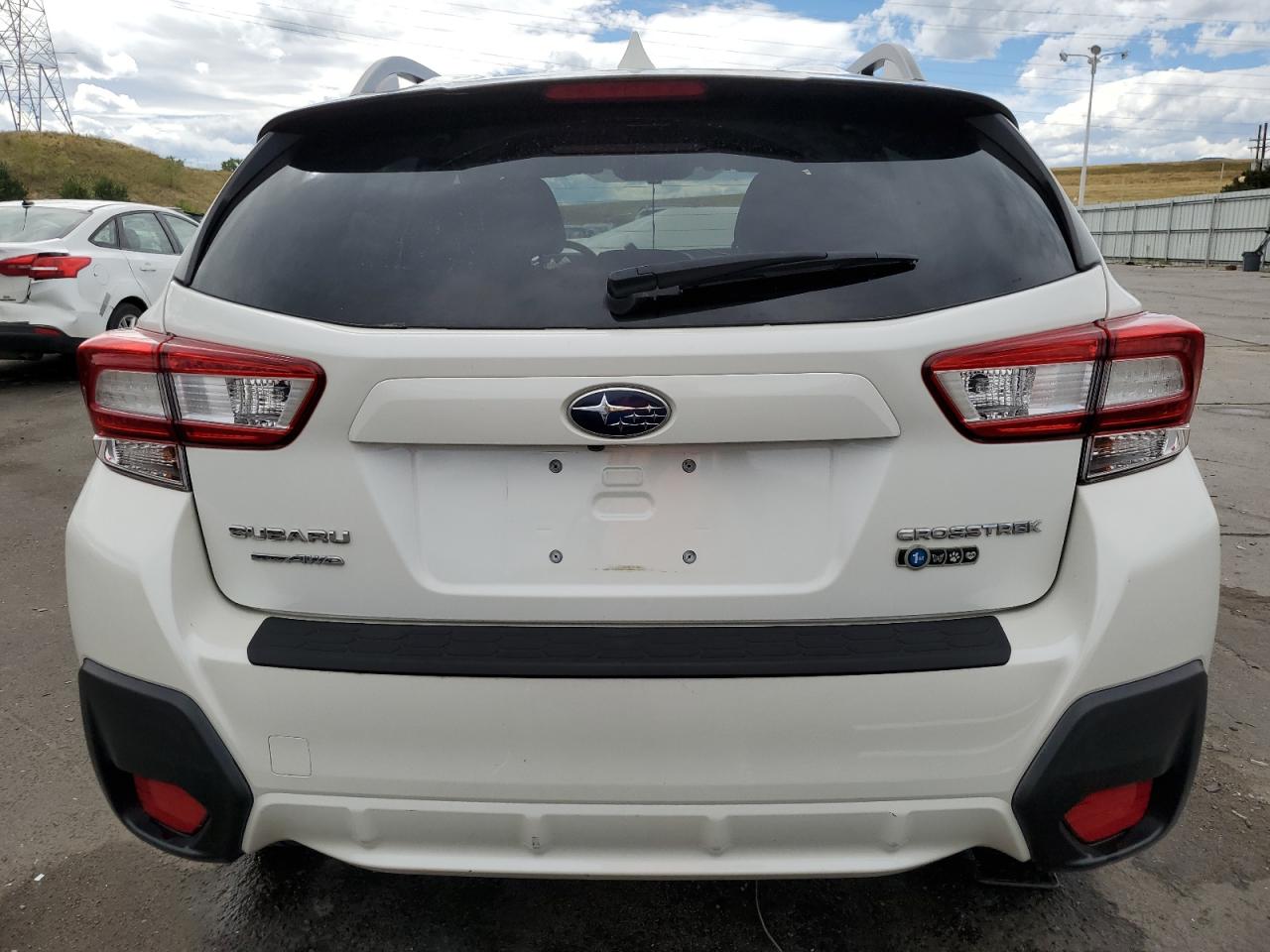 JF2GTABC5JH282157 2018 Subaru Crosstrek Premium