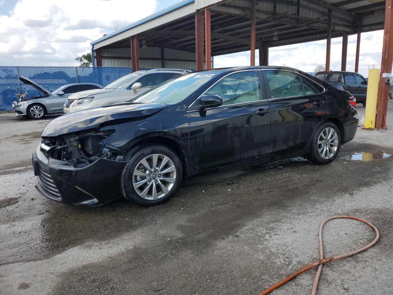 4T4BF1FKXFR495302 2015 TOYOTA CAMRY - Image 1