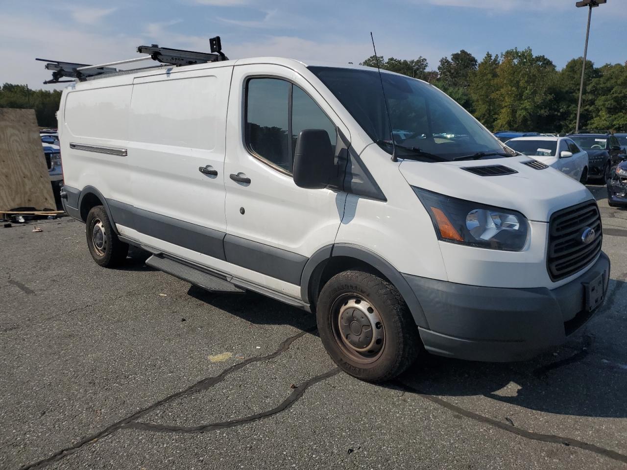 VIN 1FTBW2YMXJKB09680 2018 FORD TRANSIT no.4