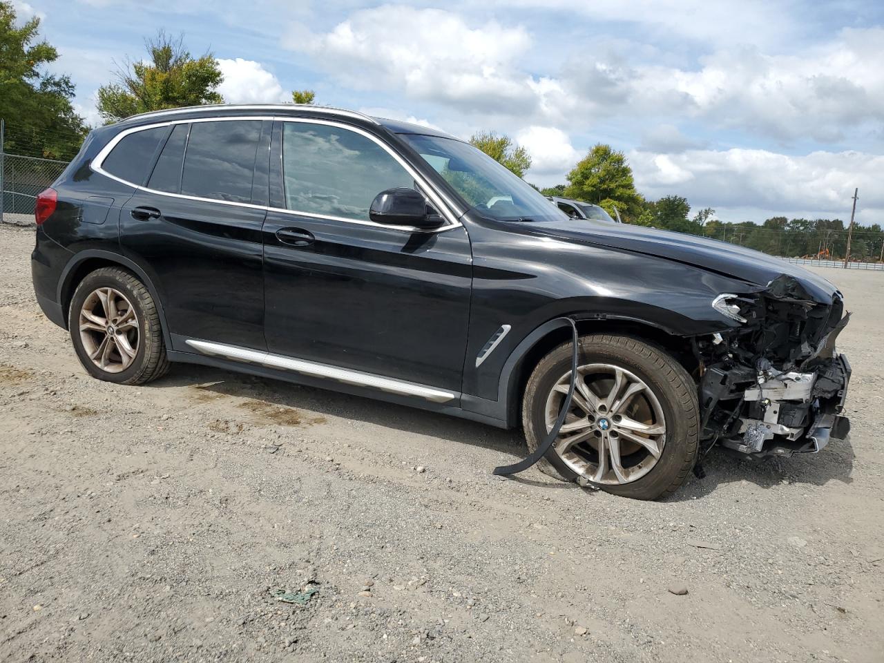 VIN 5UXTR9C59KLD90713 2019 BMW X3 no.4