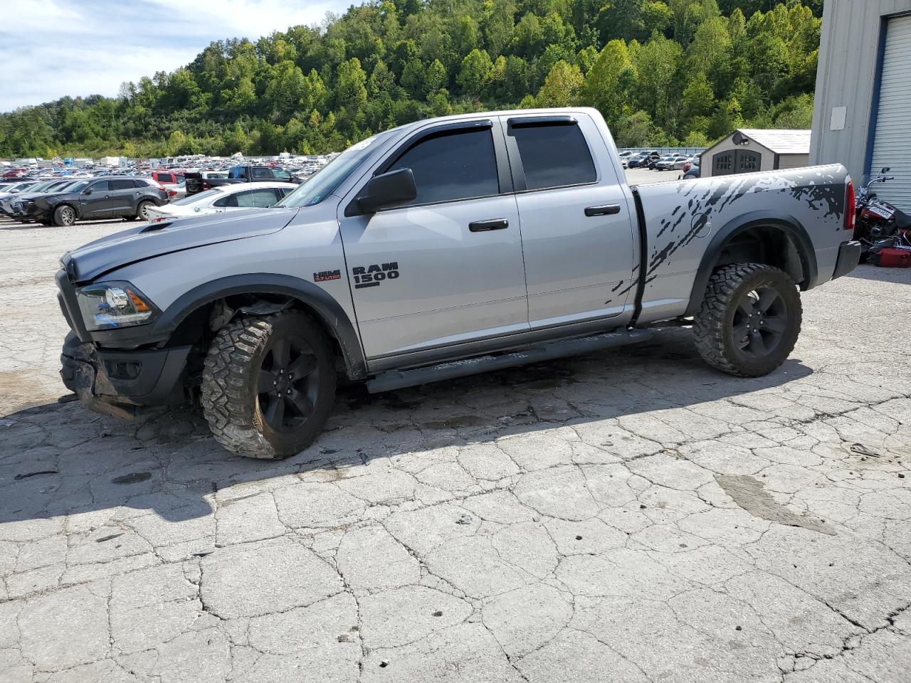 2020 Ram 1500 Classic Warlock for Sale in Hurricane, WV - Front End