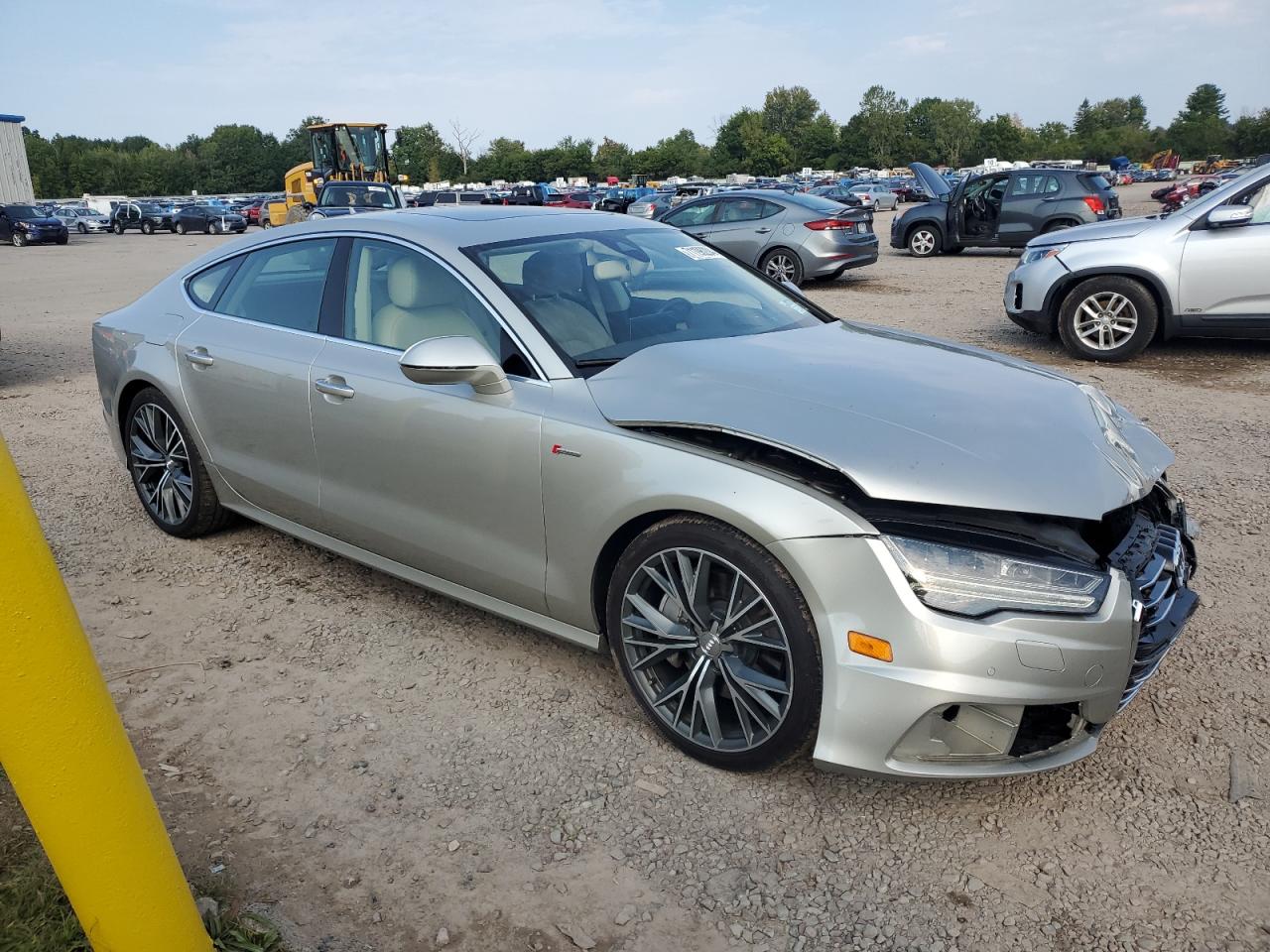 Фото: WAU22AFC6HN012031 - 4