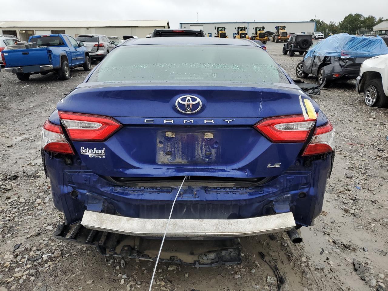 2018 Toyota Camry L VIN: 4T1B11HK8JU607920 Lot: 73039234