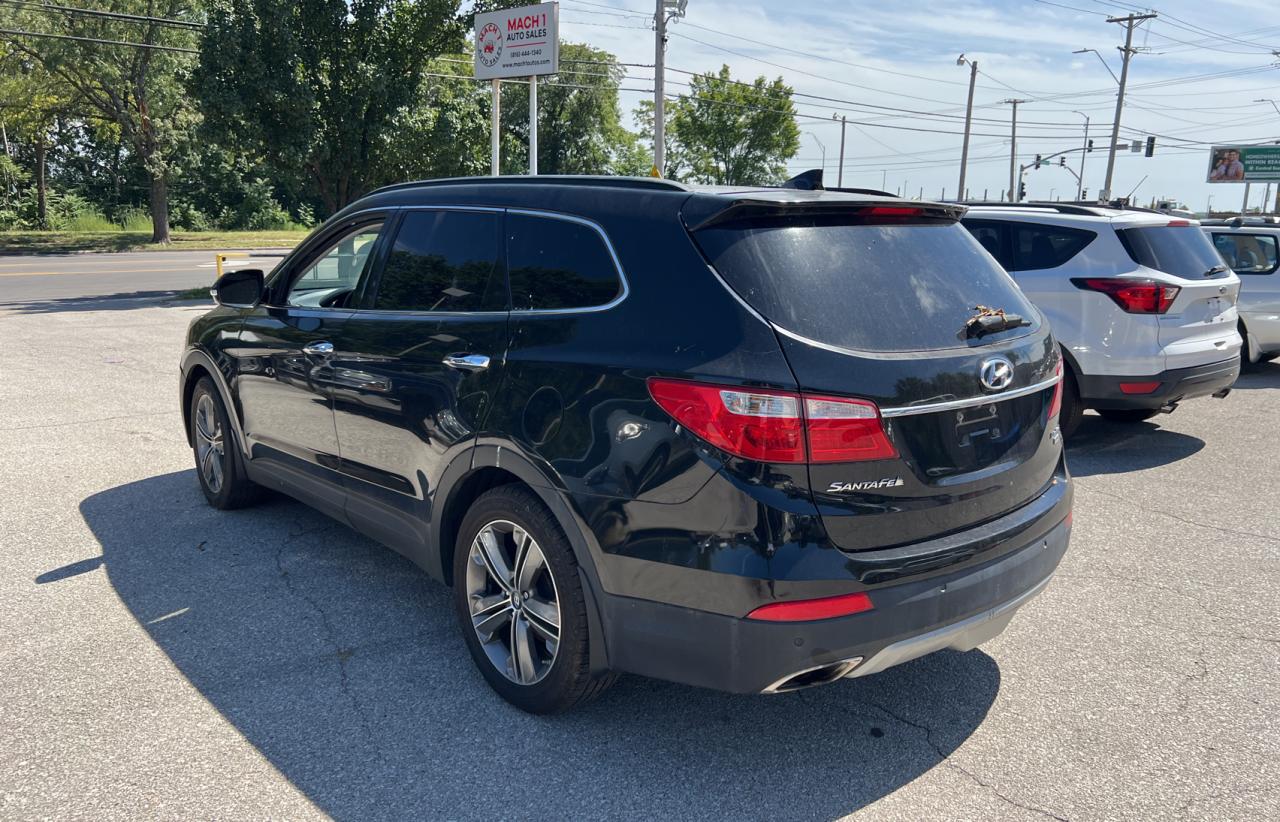 2014 Hyundai Santa Fe - Image 3