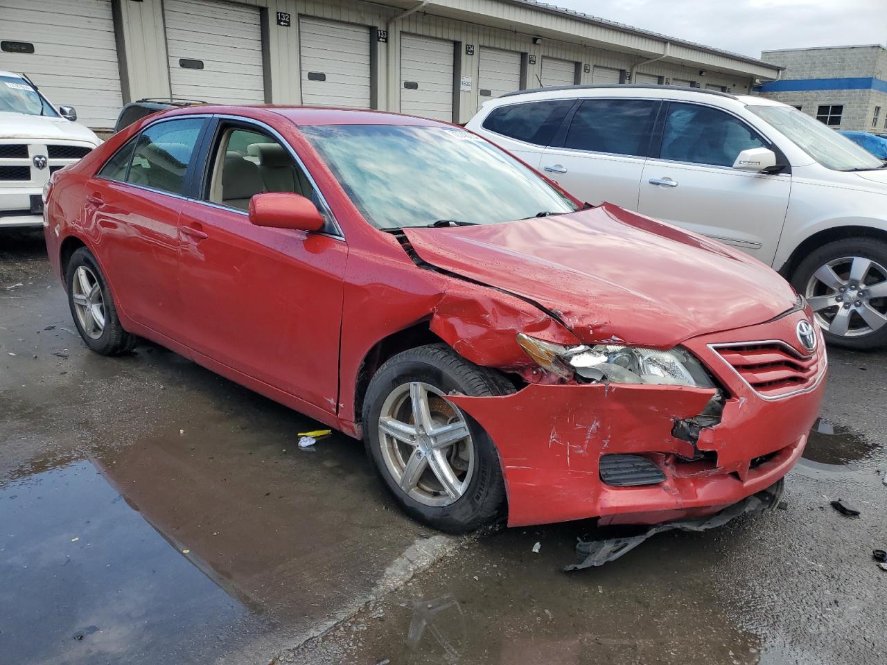 2010 Toyota Camry - Image 4