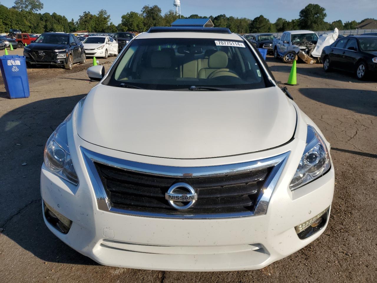 2015 Nissan Altima - Image 5