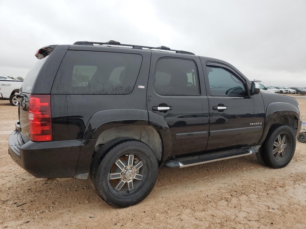 2008 Chevrolet Tahoe - Image 3