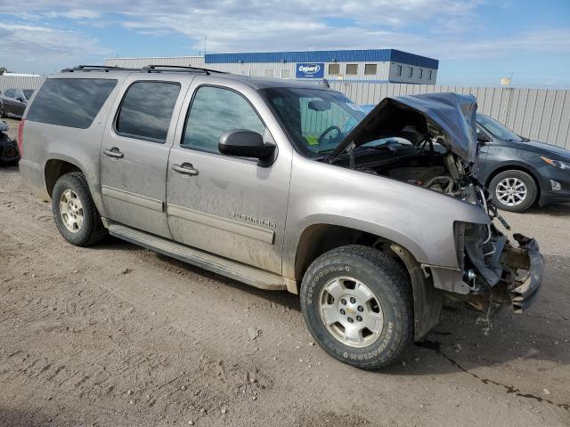 Паркетники CHEVROLET SUBURBAN 2013 Коричневый