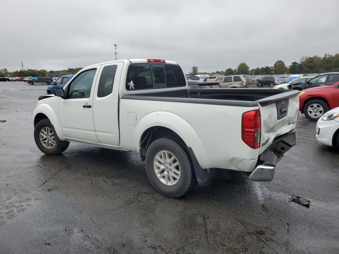 1N6AD0CW2KN785259 2019 NISSAN NAVARA - Image 2