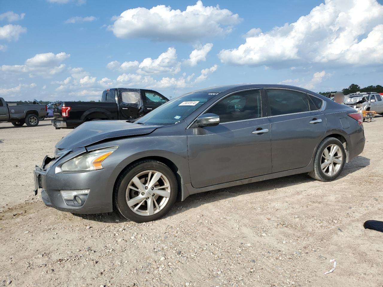 2015 Nissan Altima - Image 1