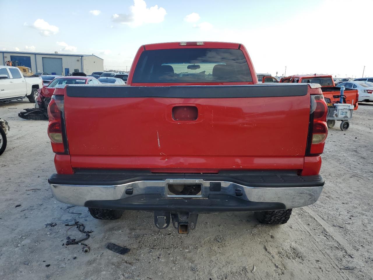 2006 Chevrolet Silverado K2500 Heavy Duty VIN: 1GCHK23U16F263692 Lot: 70597654