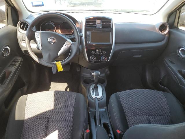  NISSAN VERSA 2019 Szary