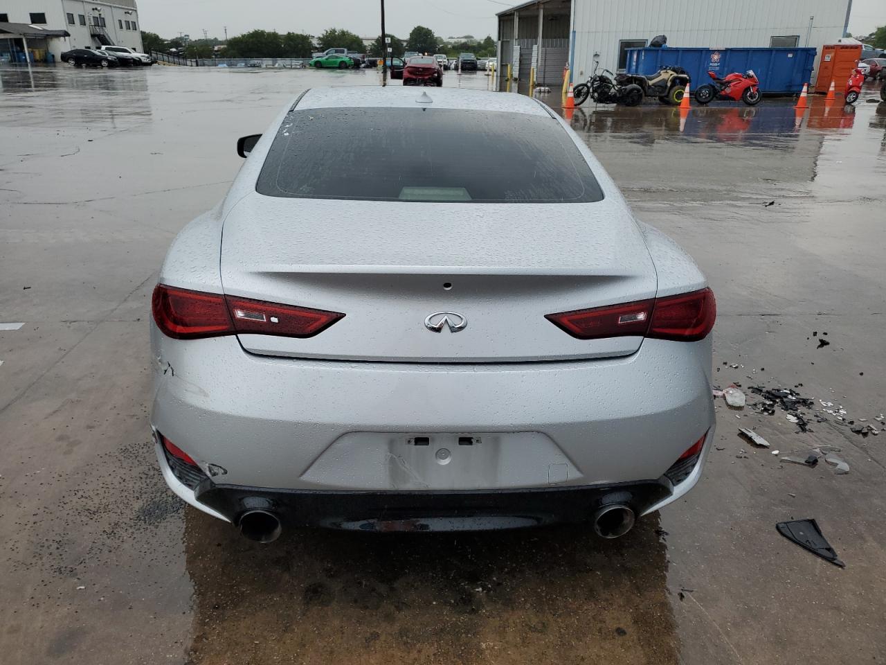 JN1FV7EK0HM610261 2017 Infiniti Q60 Red Sport 400