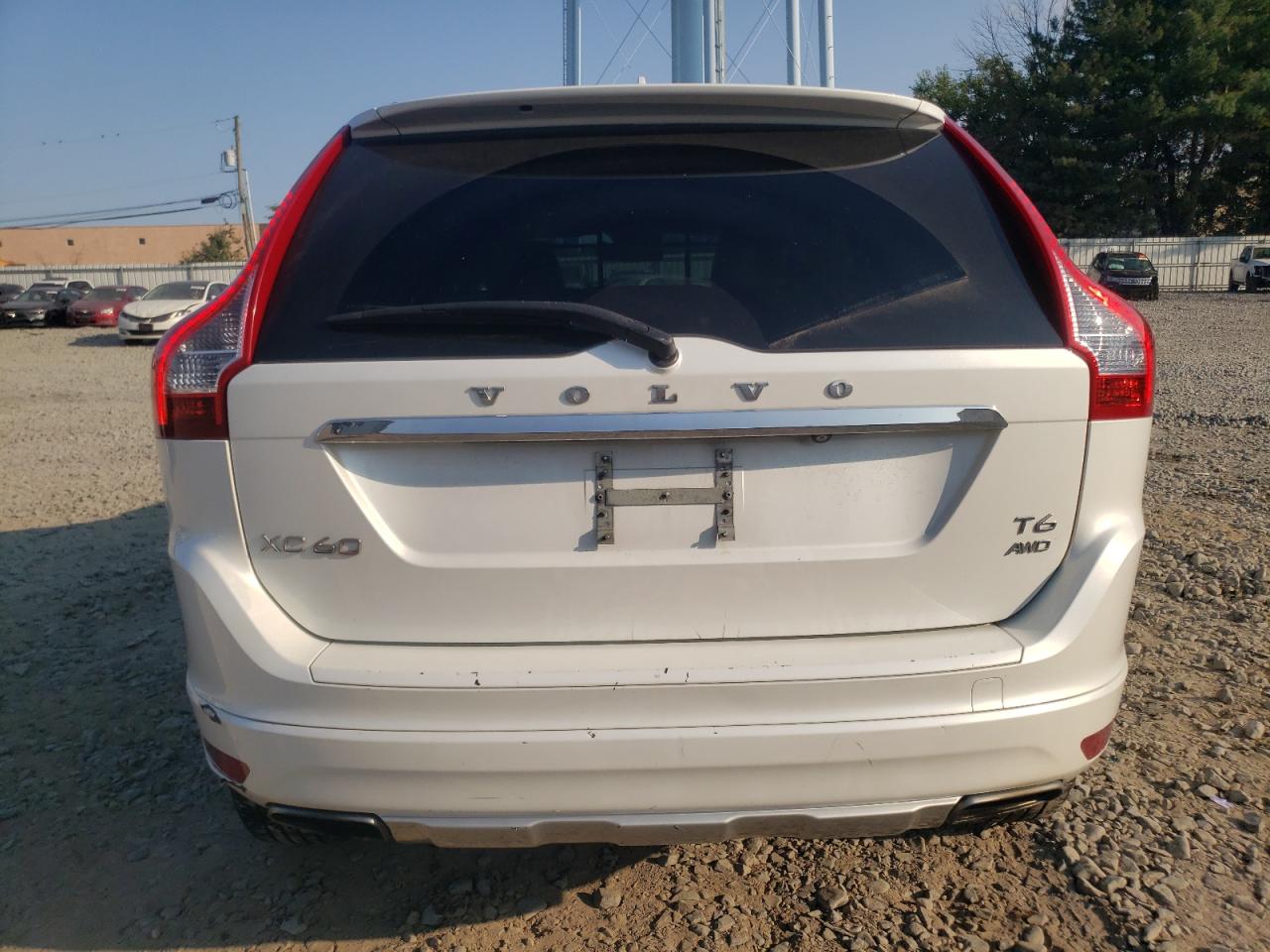 YV4902RC9F2611736 2015 Volvo Xc60 T6 Premier+