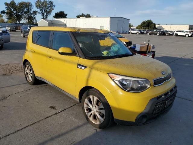  KIA SOUL 2015 Золотой