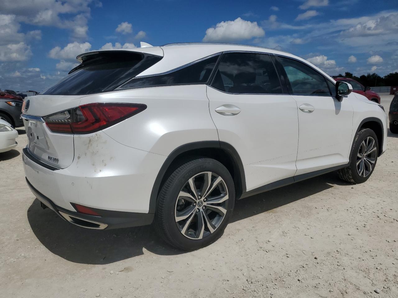 2021 Lexus RX - Image 3