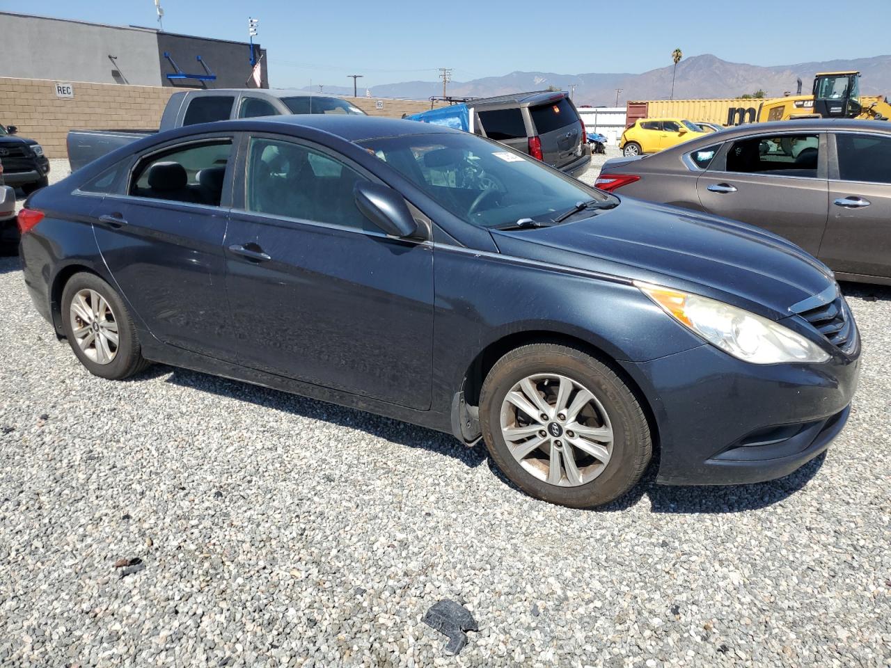 2013 Hyundai Sonata - Image 4