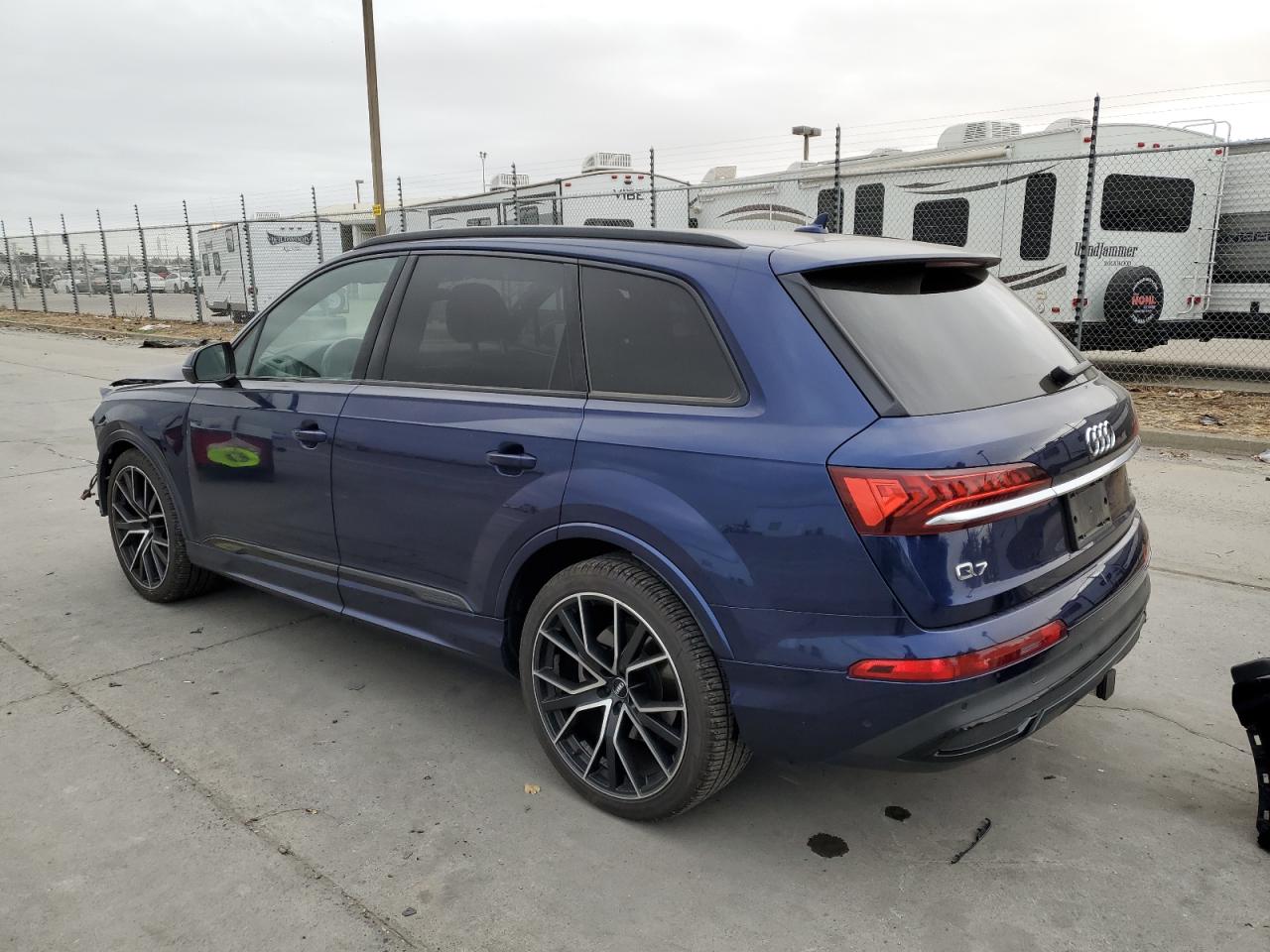 WA1VXAF72LD008104 2020 AUDI Q7 - Image 2