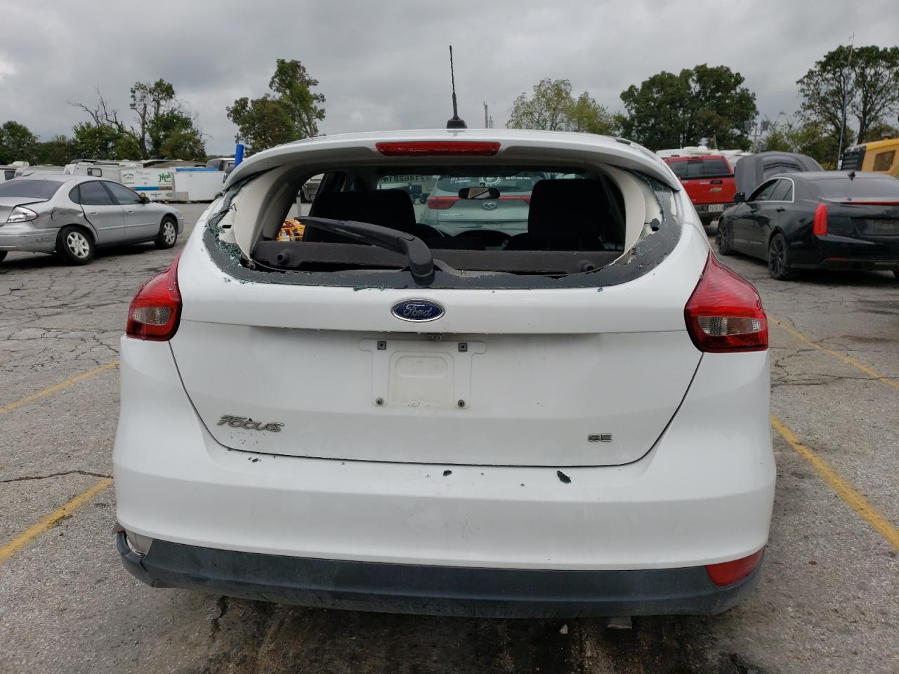 1FADP3K24JL258699 2018 Ford Focus Se