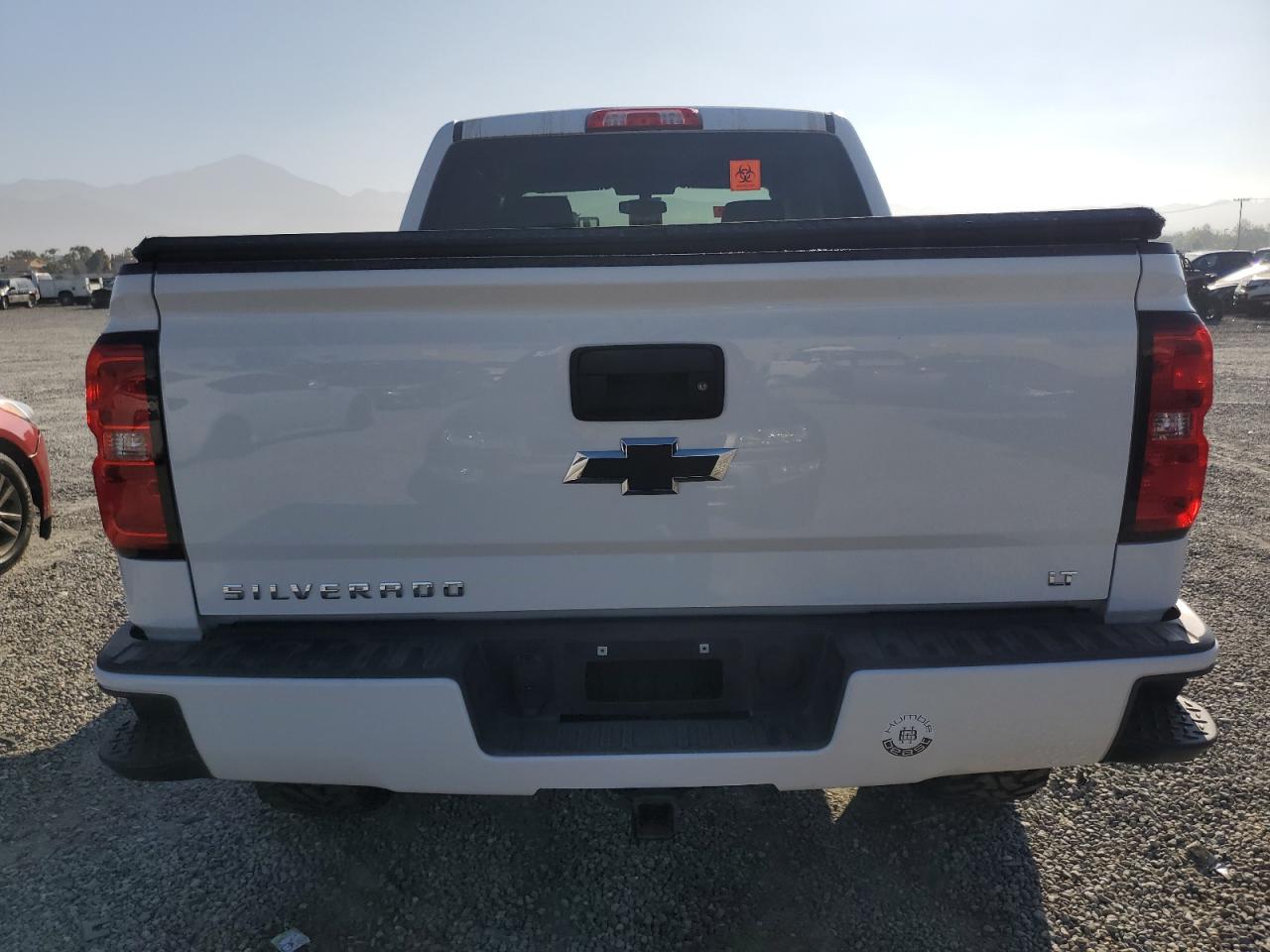 3GCUKREC0JG510252 2018 Chevrolet Silverado K1500 Lt