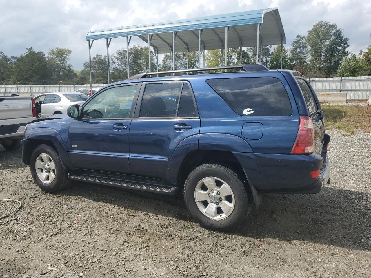 2004 Toyota 4Runner - Image 2