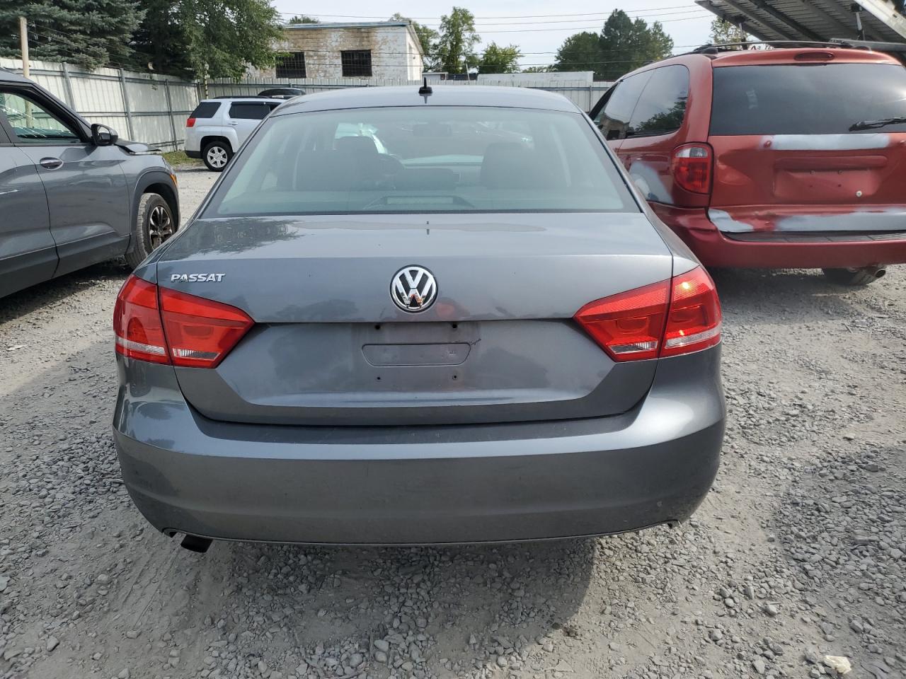 2013 Volkswagen Passat S VIN: 1VWAP7A34DC072810 Lot: 71998164