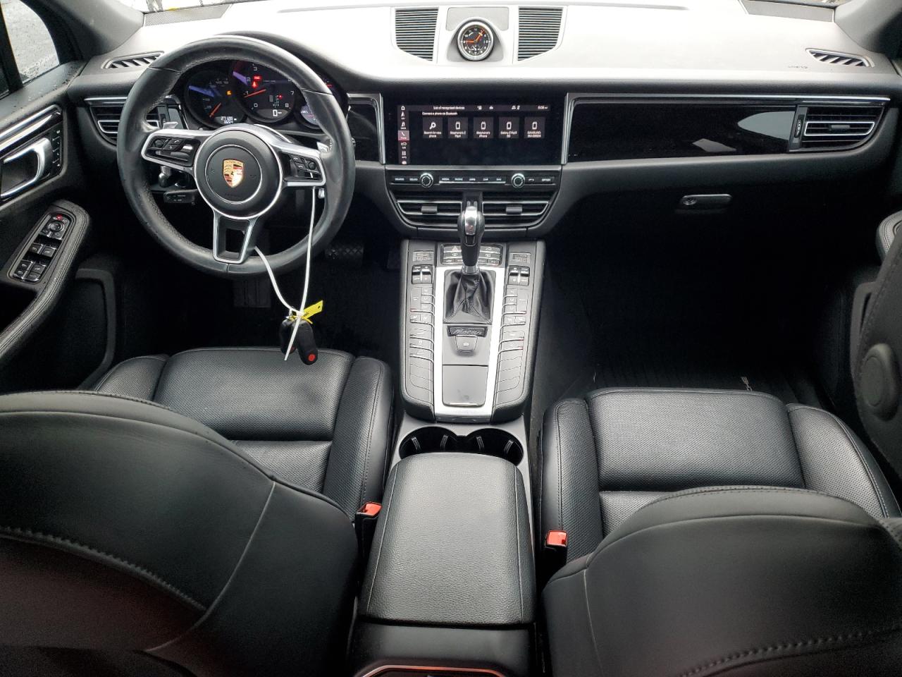 WP1AA2A57LLB09192 2020 Porsche Macan