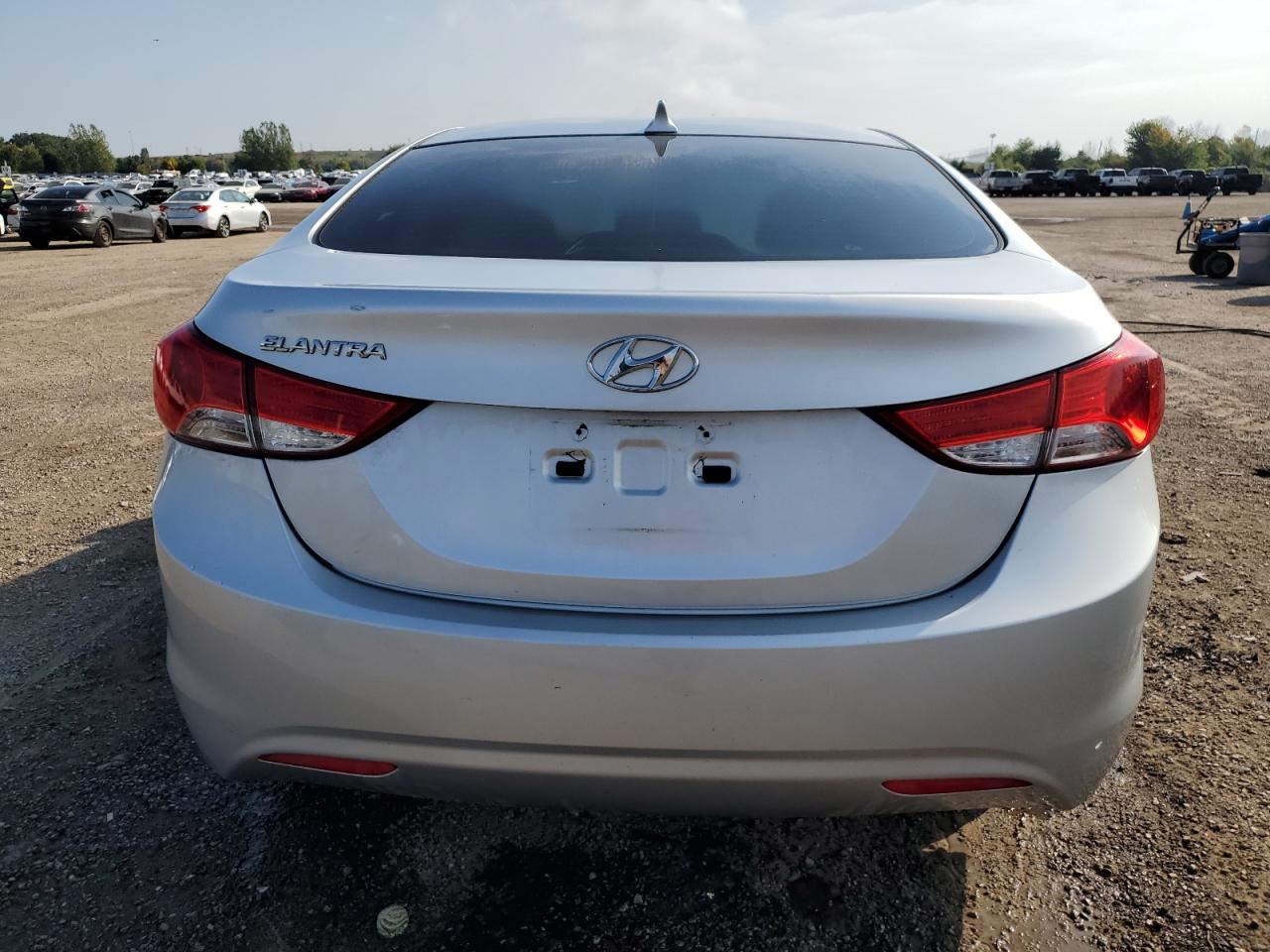 5NPDH4AE1DH452415 2013 Hyundai Elantra Gls