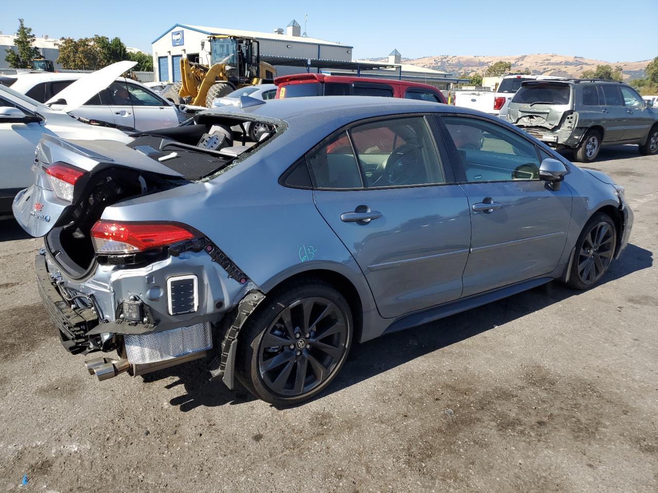 2024 Toyota Corolla Le VIN: JTDBCMFE9RJ025769 Lot: 70369074