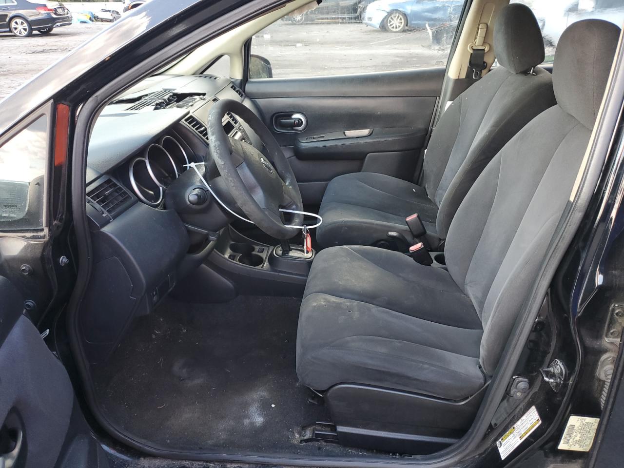 3N1CC1AP0BL478921 2011 Nissan Versa S