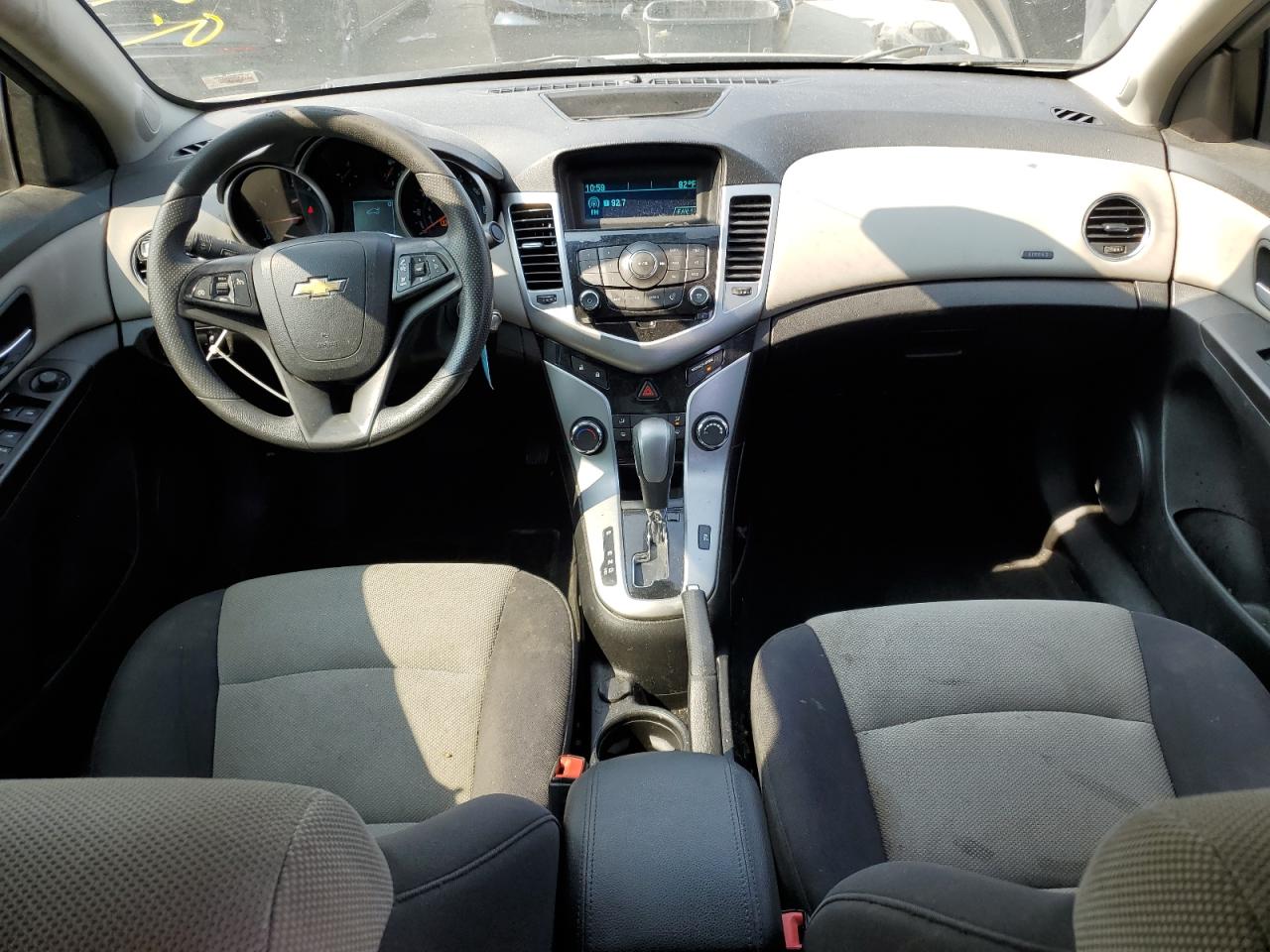 2013 Chevrolet Cruze - Image 8