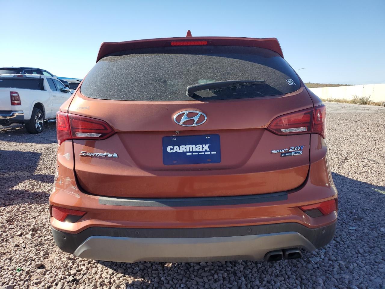 5XYZWDLA8HG501628 2017 Hyundai Santa Fe Sport