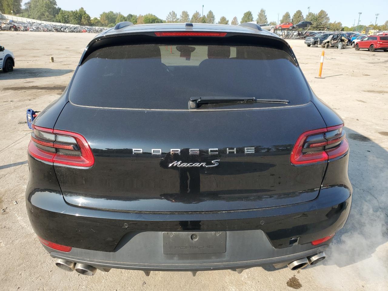 WP1AB2A58HLB21047 2017 Porsche Macan S