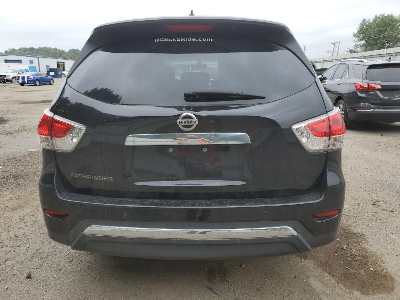 2014 Nissan Pathfinder S VIN: 5N1AR2MN5EC692611 Lot: 70324984