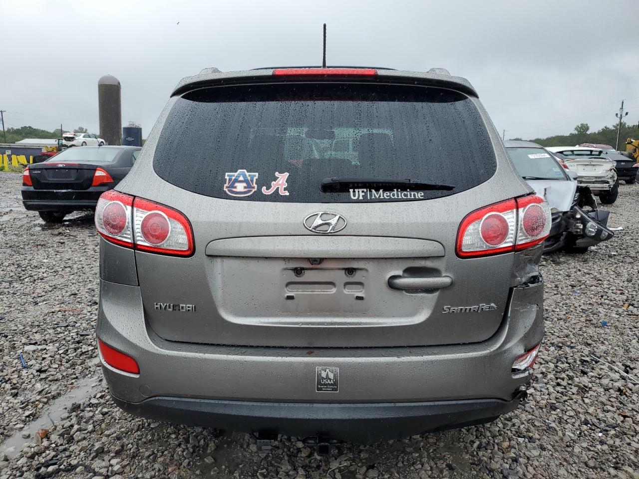 5XYZH4AG3BG017231 2011 Hyundai Santa Fe Se