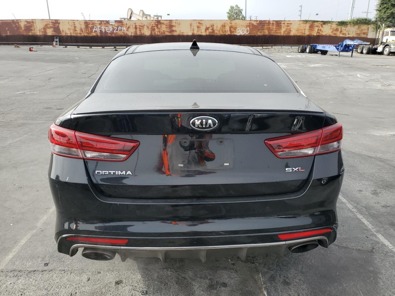 5XXGV4L27GG030366 2016 Kia Optima Sxl